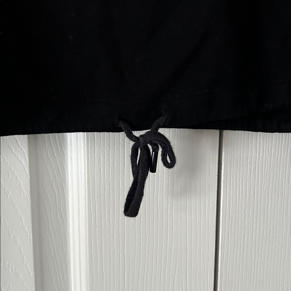 Crop Athletic Crewneck with Thumb Holes - Picture 3 of 5